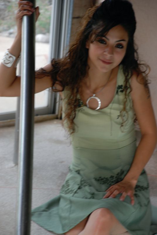 babycakes - Monique dipping in Jaccuzzi