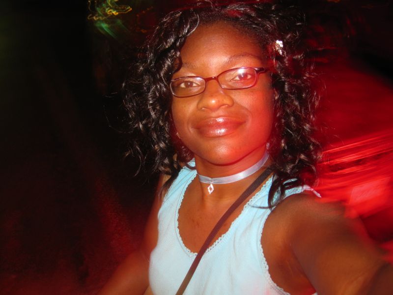 Ladie Isis - Lights camera action!