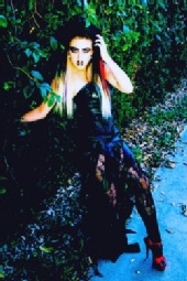 Scream Queen Devanny Pinn