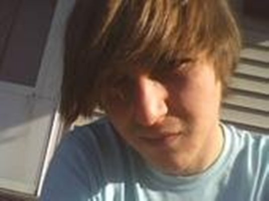 Karol Chromiak - Glare in my eyes Old Haircut...