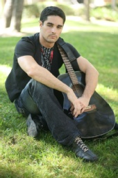 Sam Bakke - relaxing in the park