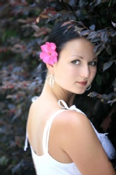 Snow White - In the bushes 2