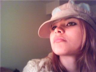 Alise Hillanbrand - posing