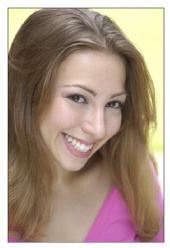 Chelsa Leigh - headshot 1