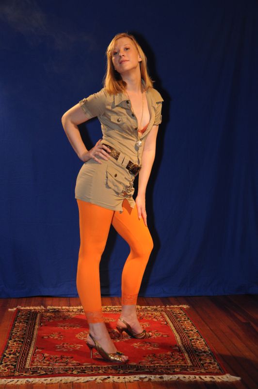 LJ - orange tights