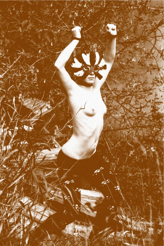 Lisa Petite - Artistic Nude