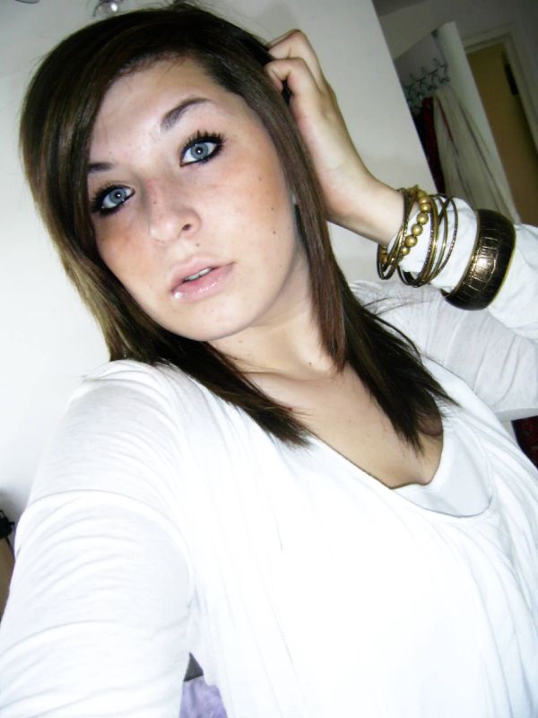 Chelsea Tromans - x