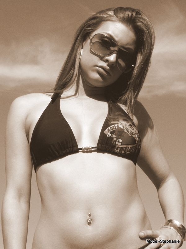 Stephanie - Pic1