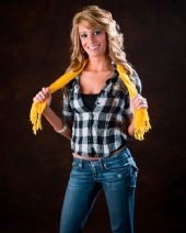 Taylor Hamilton - 3/4 Casual in Studio