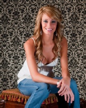 Taylor Hamilton - 3/4 Casual in Studio
