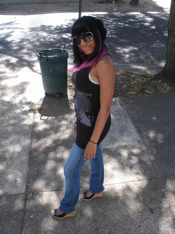 ladii brown eyez - FULL BODY SHOT
