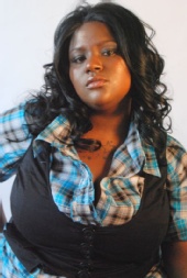 MimiTheModel - Posing