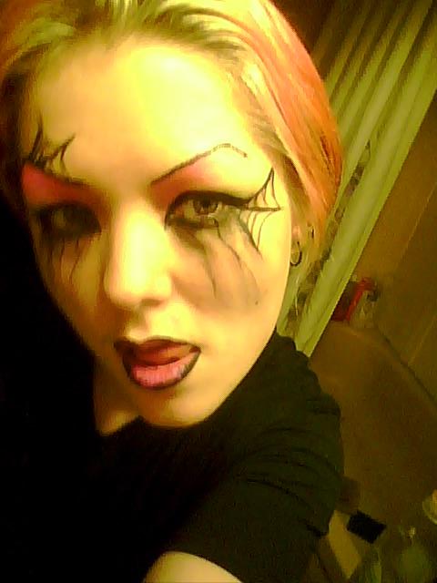 Highly Pixellated - Just wanna play