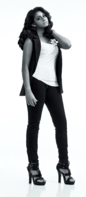 Model.Melissa - Black and White