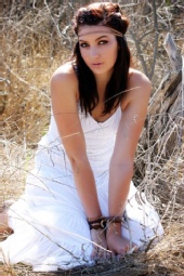 Samantha Joy - editorial