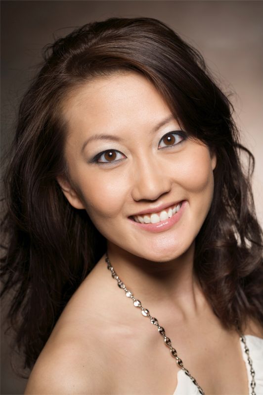 Margaret Sinarath - Headshot-Smile