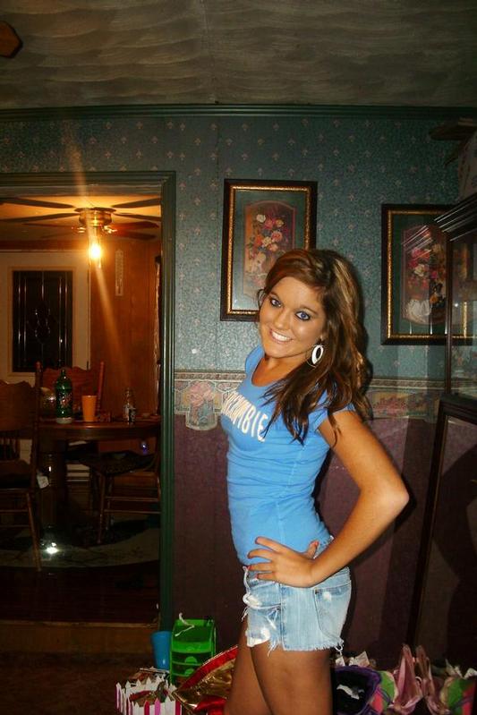 samnicole