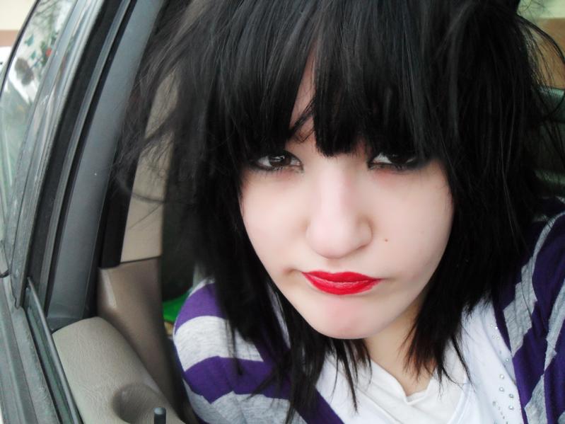 DallaceNikhol - Red lips.