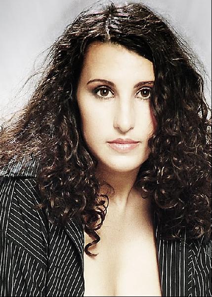Akasha - headshot