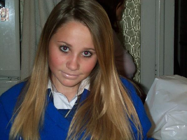 olson twin lookalike - casual me