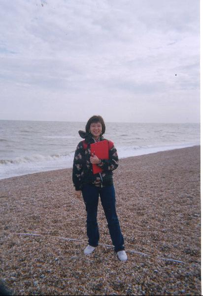 vYnDa - iN tHe bEacH