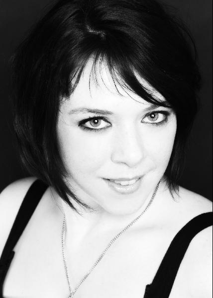 Chilli - Black & White 50's