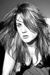 phoebe - GRRRrr