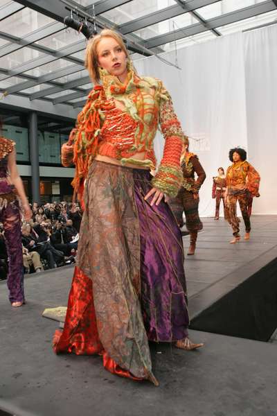 amanda - fashion show