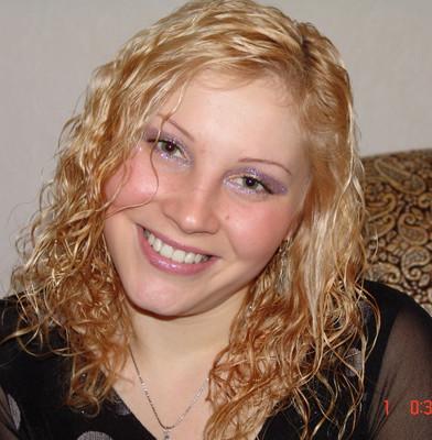 Sam - Smiling Red-Blonde Model