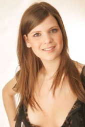 Hannah - Headshot