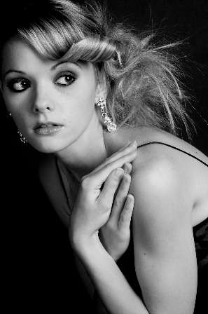 Ellie - Black and white