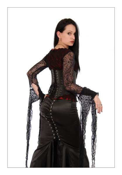 Miss-Millicent - Gothic fashion