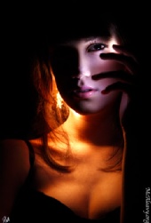 Chelsea Darling - Lighting