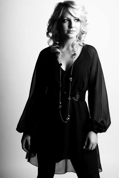Annabel Pitt - black and white