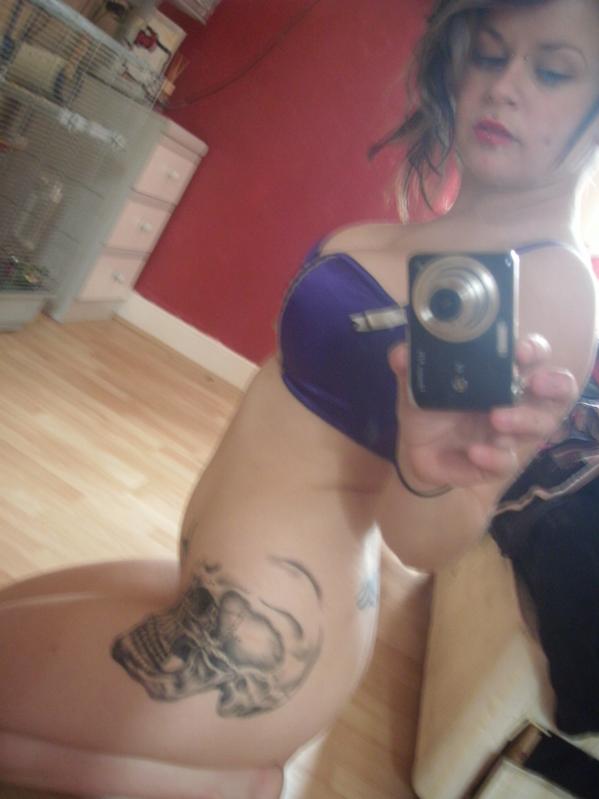 Sindri - skull tattoo 