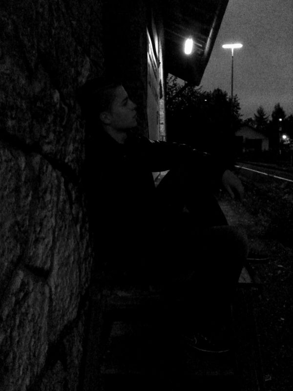 Tom - outdoor shooting