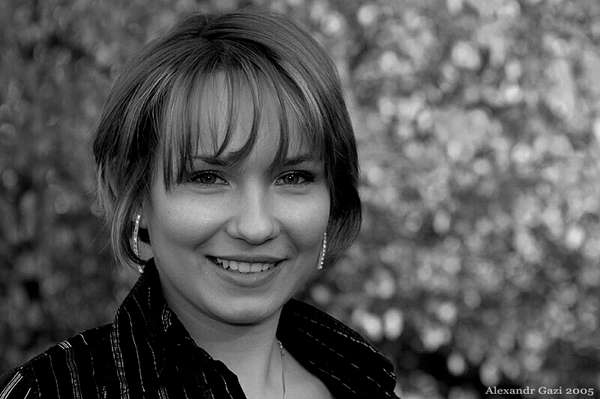 Lenka_Laura - Face
