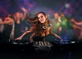 Carmen Kees - dj