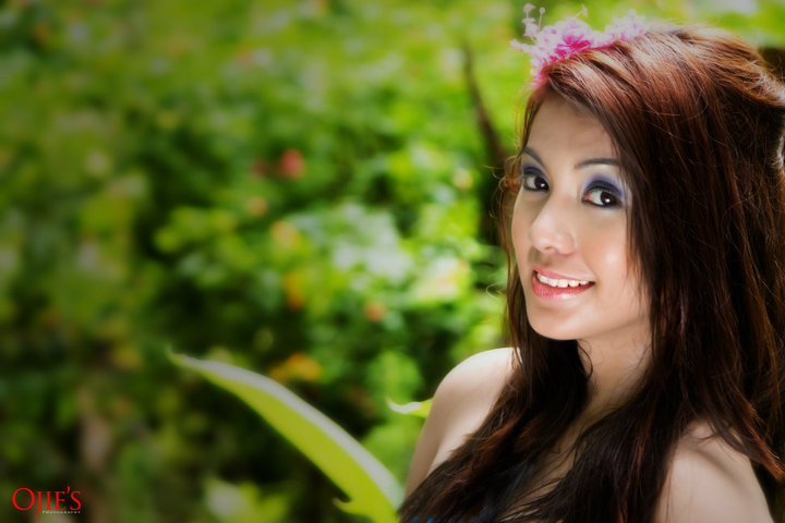Lady April De Veyra