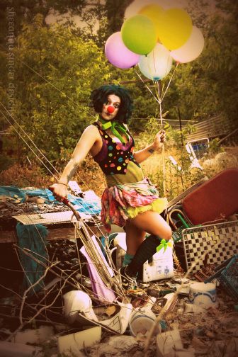 Sheeanna Singer Designs - Cleaning the remnants of a sad life.