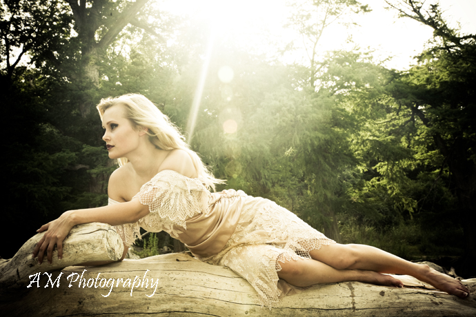 Raven Red Photography
