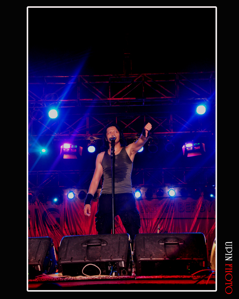 sufrin hatibie - GIGI Band