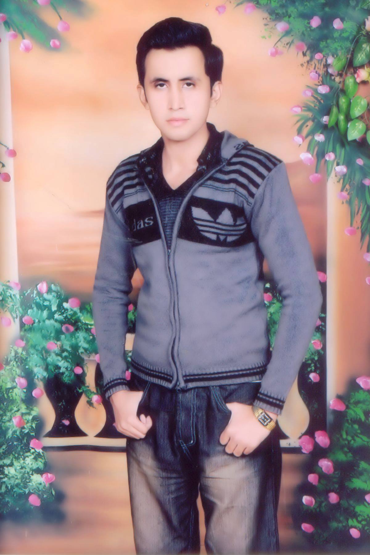 junaid  - Red fox Studio