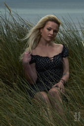Kai Bergmann - Beach session with Karla Trihy 