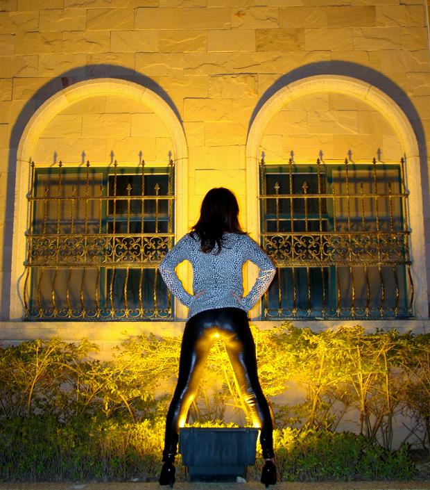 Meko in Yellow